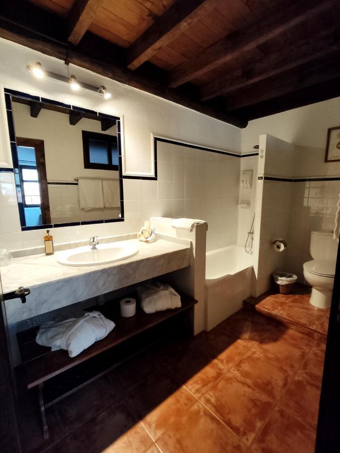 Casona D'alevia Hotel